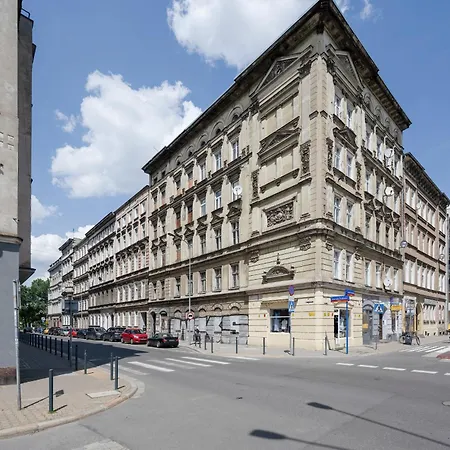 Apartamento Komfortowy Apartament Blisko Rzeki We Wroclawiu Z Biurkiem I Wanna By Renters Wrocław