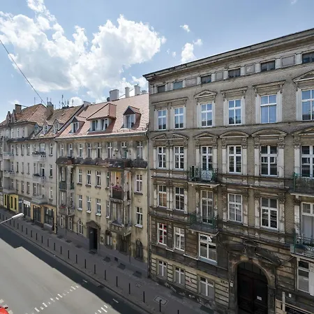 Komfortowy Apartament Blisko Rzeki We Wroclawiu Z Biurkiem I Wanna By Renters * Wrocław